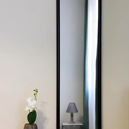 Charming With Gorgeous View & Private Parking Apartman